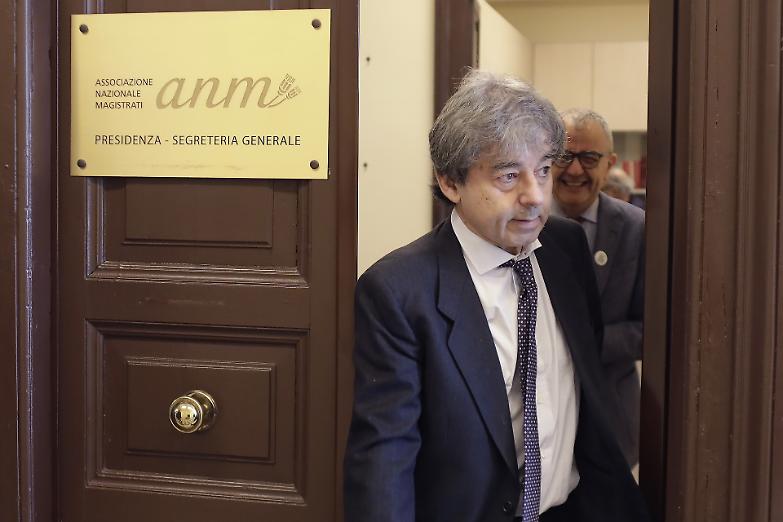 Comitato per il S&igrave;: &laquo;Anm occupa il sesto piano della Cassazione, &egrave; legittimo?&raquo;