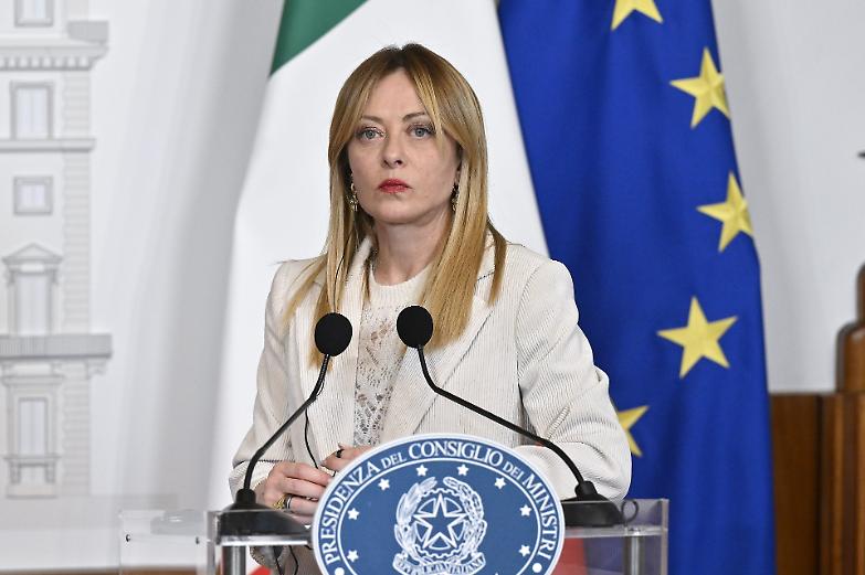 Meloni: &laquo;Non siamo in guerra&raquo; e nessuna richiesta Usa per basi italiane