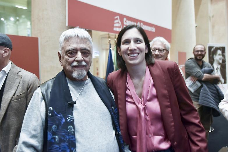 Ddl Antisemitismo, no di M5S e Avs. E il Pd si (ri)spacca