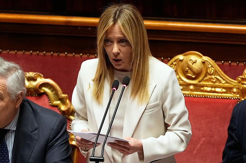 Meloni al Senato: &laquo;L'Italia &egrave; fuori dalla guerra ma siamo pronti alle contromisure&raquo;