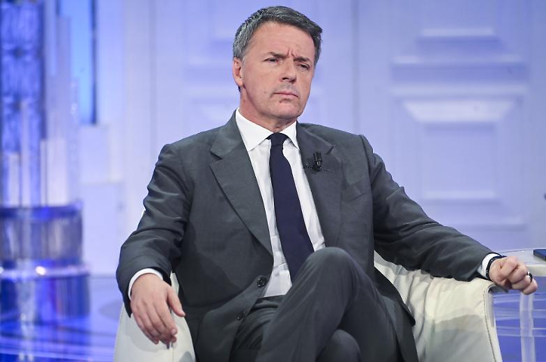 Renzi attacca il governo su accise e giustizia, Meloni marca la distanza da lui