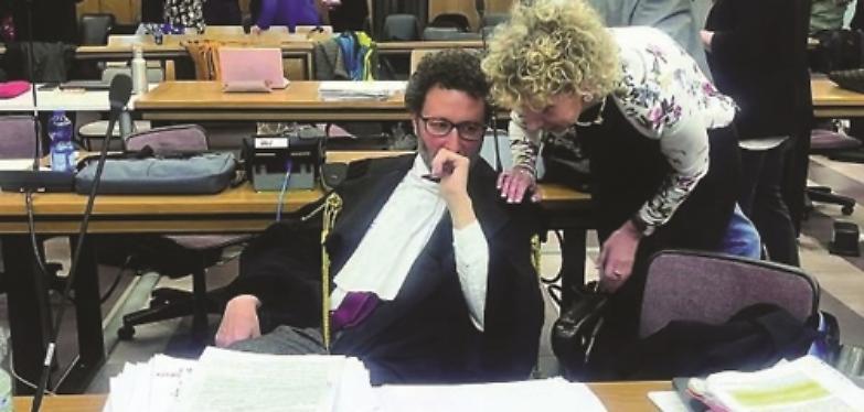 Bibbiano bis, il giallo del &ldquo;testimone al telefono&rdquo; durante il verbale