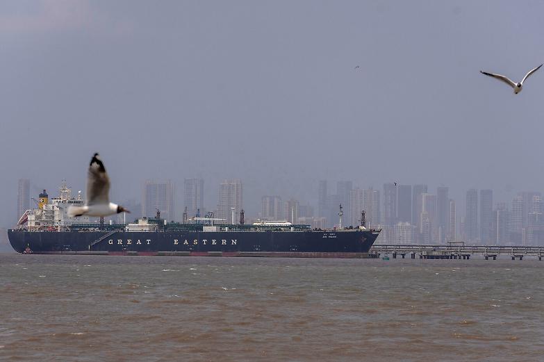 L&rsquo;Iran respinge la tregua su Hormuz mentre la guerra allarga il bilancio