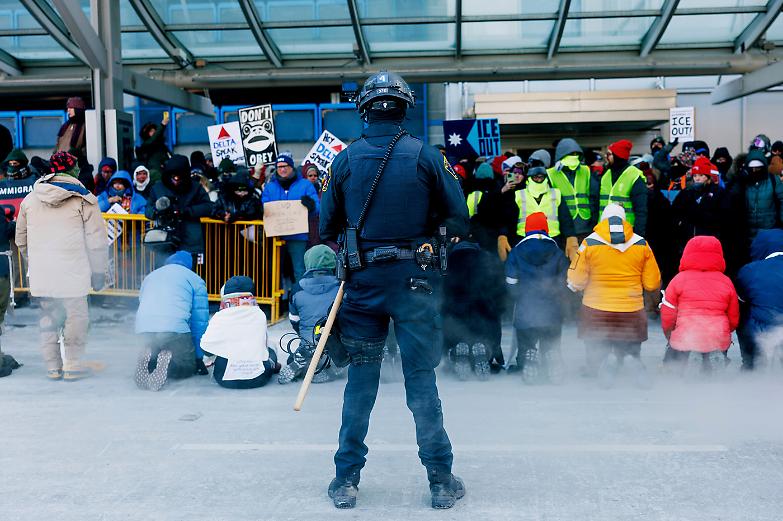 Annie Ramos, la moglie del soldato arrestata dall&rsquo;ICE