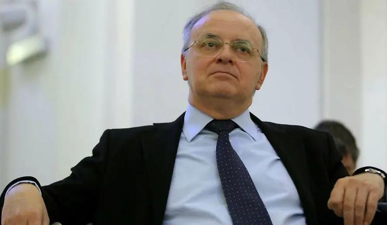 Davigo: Renzi &egrave; come Berlusconi e i politici continuano a rubare