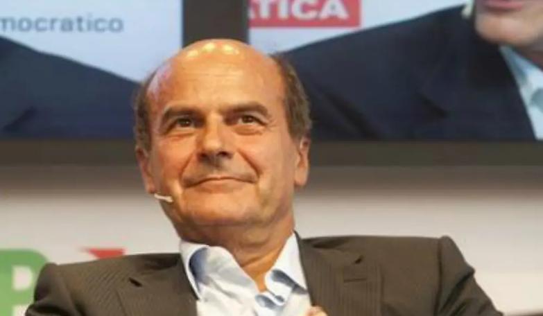 Bersani si schiera con i magistrati: richiesta di supplenza viene dai cittadini
