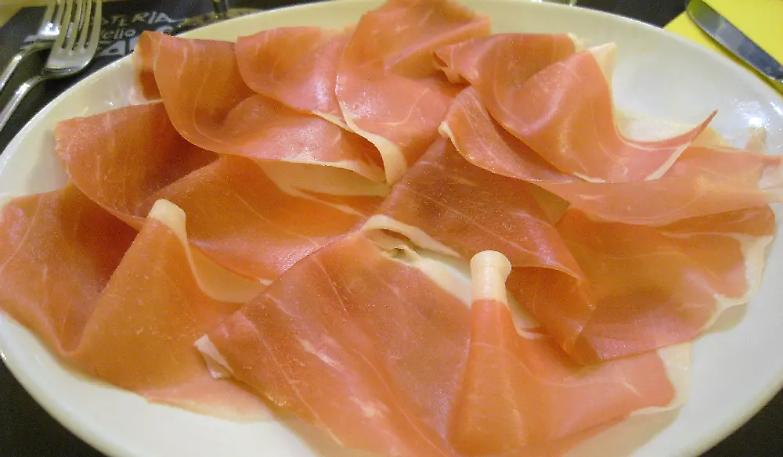 Dalla Pirelli al Prosciutto di Parma: i marchi italiani che parlano gi&agrave; cinese