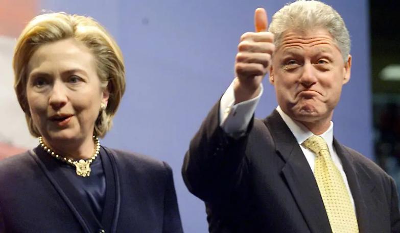 Usa, Hillary gioca la carta Bill. &laquo;Rivitalizzer&agrave; l'economia&raquo;