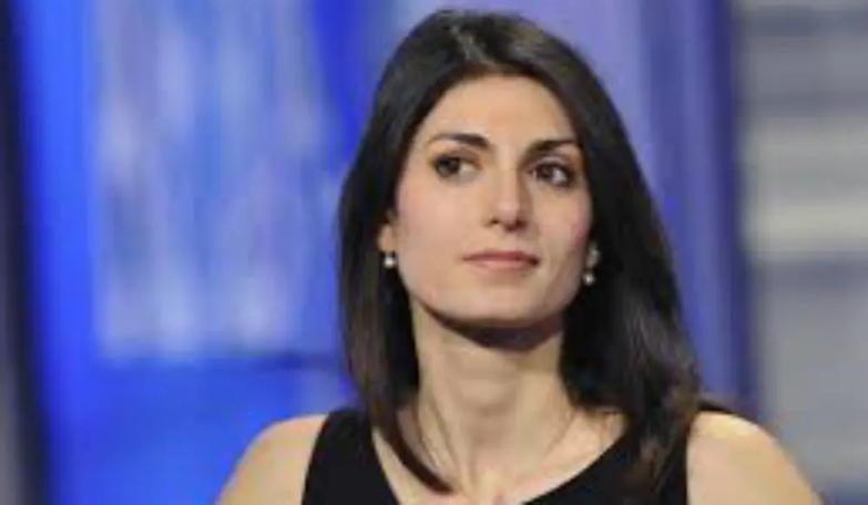 Raggi, &laquo;Se me lo chiedesse Grillo mi dimetterei&raquo;