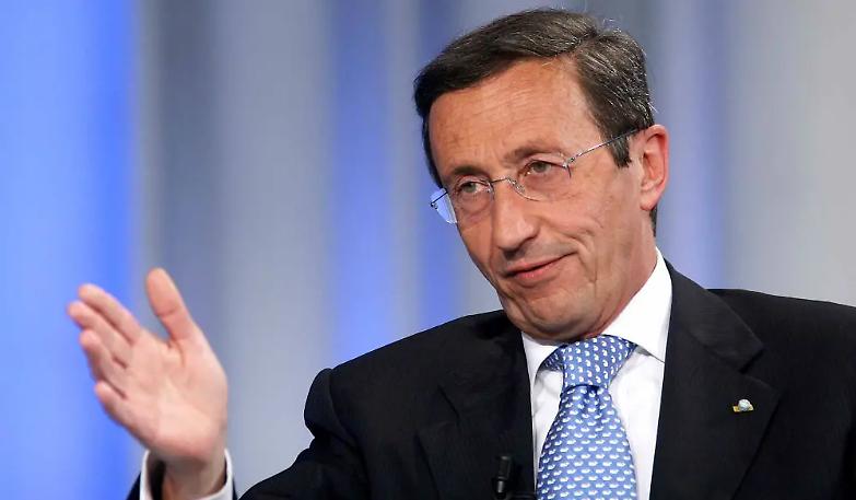 Fini: &laquo;Macch&eacute; leader, ci serve prima una Leopolda&raquo;