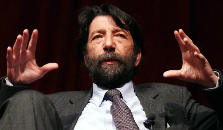 Cacciari: &laquo;Il premier? Non lo sopporto ma voter&ograve; s&igrave;&raquo;