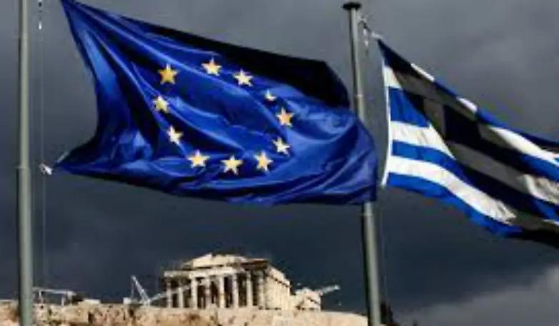 La paura dellonda nera salva la Grecia. Per ora...