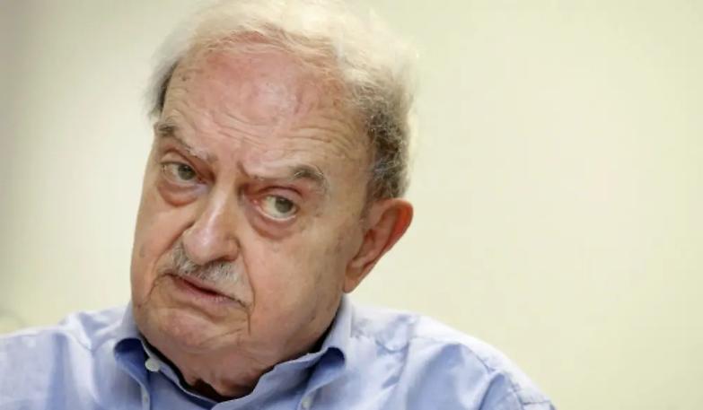 Macaluso: &laquo;Matteo orfano della sinistra, Max del socialismo&raquo;