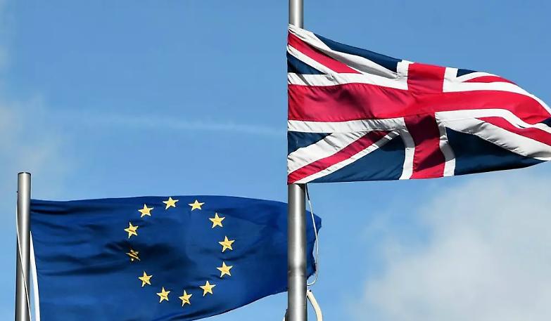 Perfida Albione resta con noi