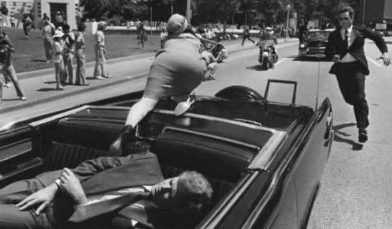 Omicidio, il demone politico