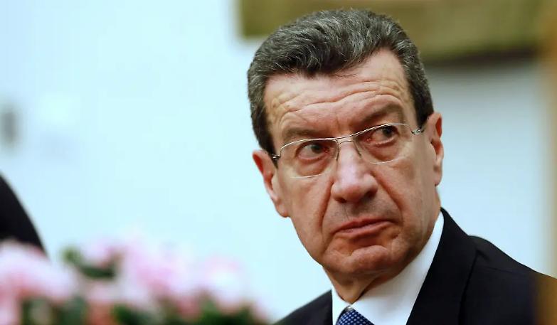 Chiti: &laquo;Il partito arranca: stop alle primarie ma Renzi rimanga dov&egrave;&raquo;