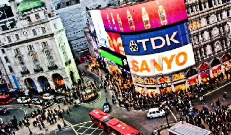 Giovani contro vecchi. E Londra odia le campagne