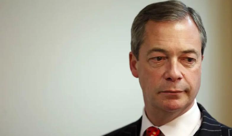 Farage si dimette dall'Ukip: "Brexit era l'obiettivo, ora rivoglio la mia vita"