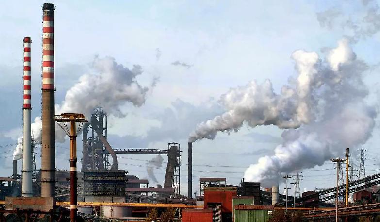 Italia dei Valori lancia l'allarme: &laquo;Cos&igrave; si va verso la morte dell'Ilva&raquo;
