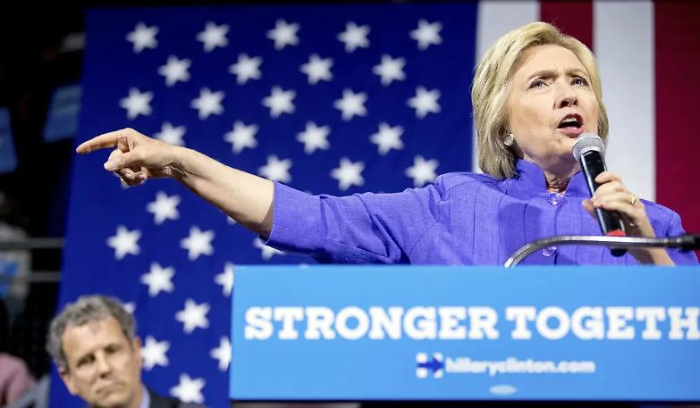 Hillary, Litz, Michelle: ecco a voi la democrazia!