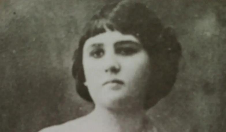 Cos&igrave; uccisero Rosetta davanti alla colonnetta