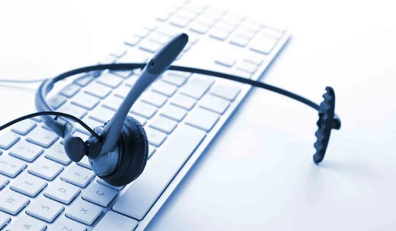 Italiani tempestati dai call center: proposta di legge contro il marketing selvaggio