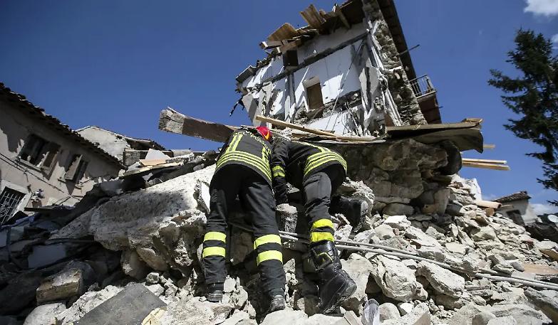 C'&egrave; un unico modo per salvarsi. Rottamare le citt&agrave;