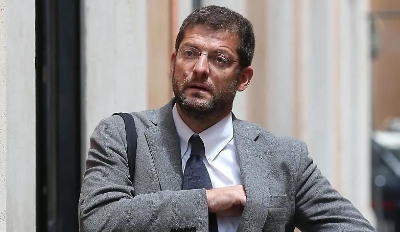 Romano: &laquo;Pronti ad aiutare la sindaca ma lei ammetta il fallimento&raquo;