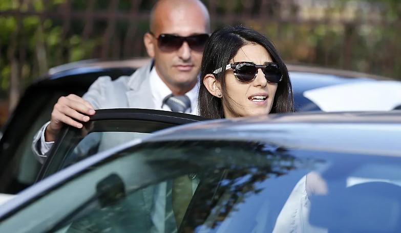 Raggi assolve Muraro ma scarica Marra