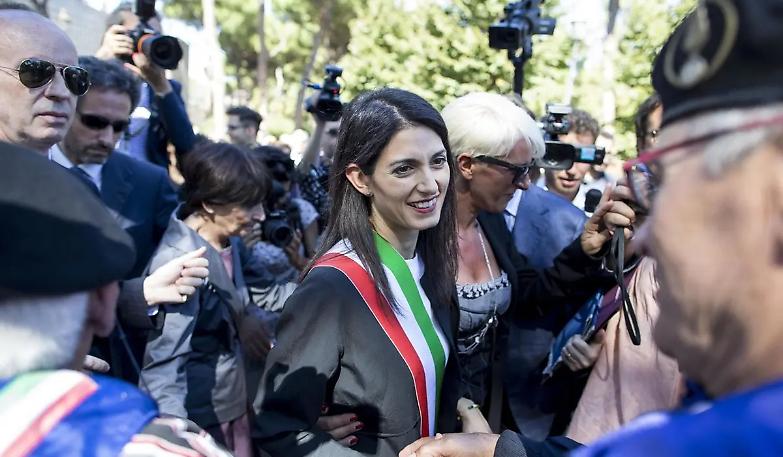 De Dominicis indagato. Raggi lo licenzia