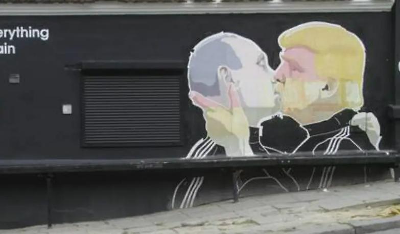 Trump elogia Putin: &laquo;&Egrave; meglio di Obama&raquo;