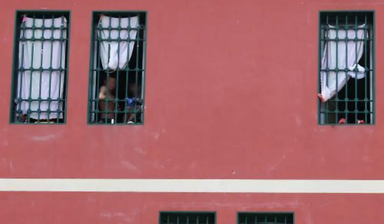 Beccaria, da istituto modello a inferno