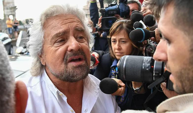 I qualunquisti di Giannini, Grillo e il s&igrave; di Benigni al referendum