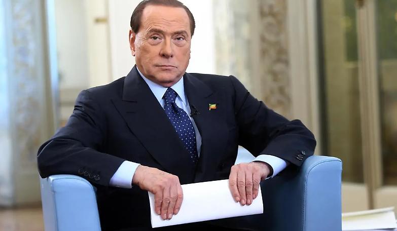 Silvio &egrave; tornato: &laquo;Votiamo No contro la deriva autoritaria&raquo;