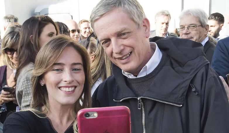 Guerra fredda in minoranza dem. D'Alema irritato con Cuperlo