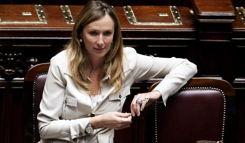 Prestigiacomo: &laquo;Il centrodestra? Deve restare unito. Parisi ha sbagliato&raquo;