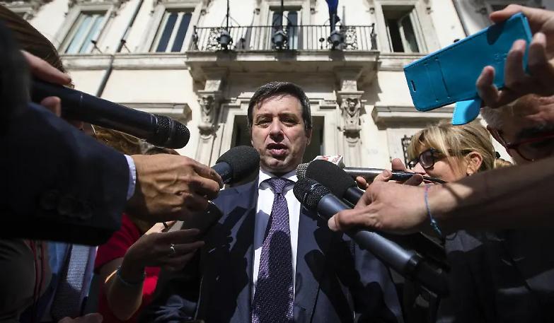 Intesa Csm-Orlando sugli organici, ma c'&egrave; l'ombra referendum