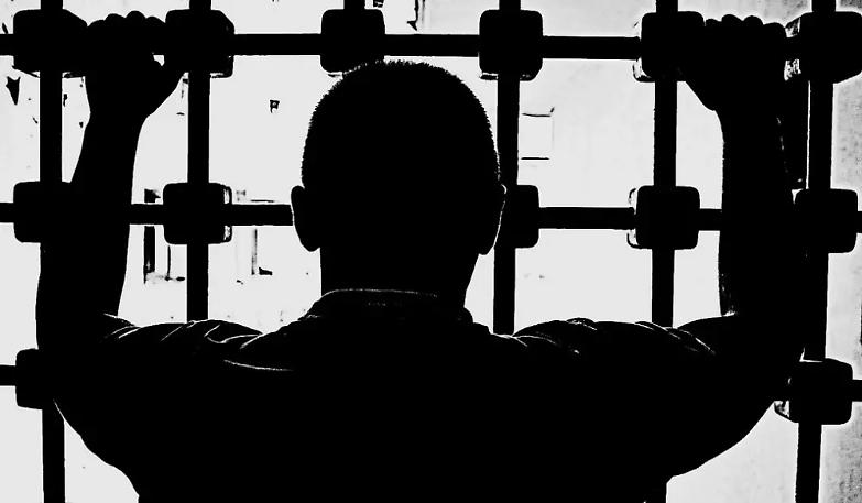 Torture e abusi in cella a Enna, quattro arresti