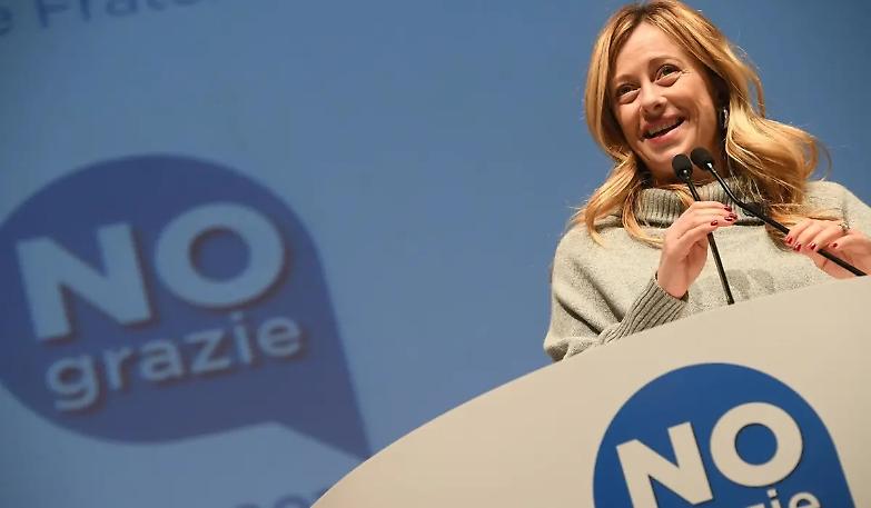 Meloni: &laquo;Caro Silvio, &egrave; finita l'epoca dell'autoproclamazione&raquo;