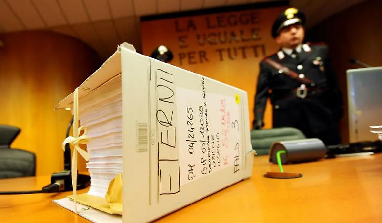 Eternit, cambia l'accusa e il processo si spezzetta