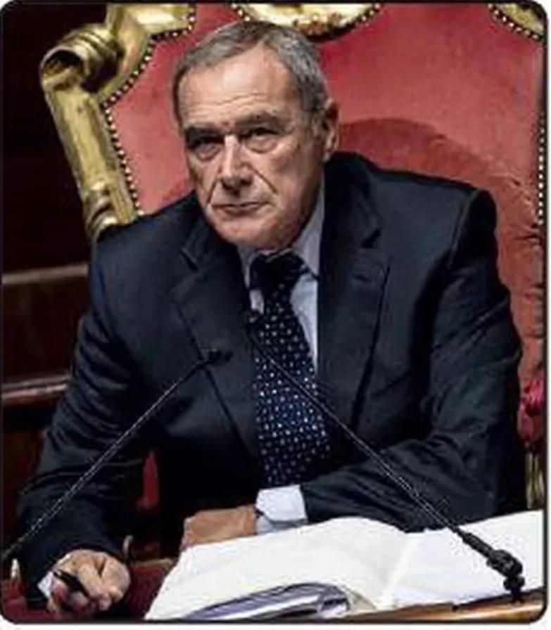 Spunta l'ipotesi Grasso per il dopo-Renzi