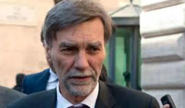 Il dossier bufala che insegue Delrio