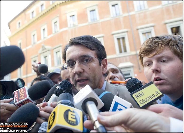 D'Attorre: &laquo;Pisapia stampella sinistra di Renzi? Non ci credo...&raquo;