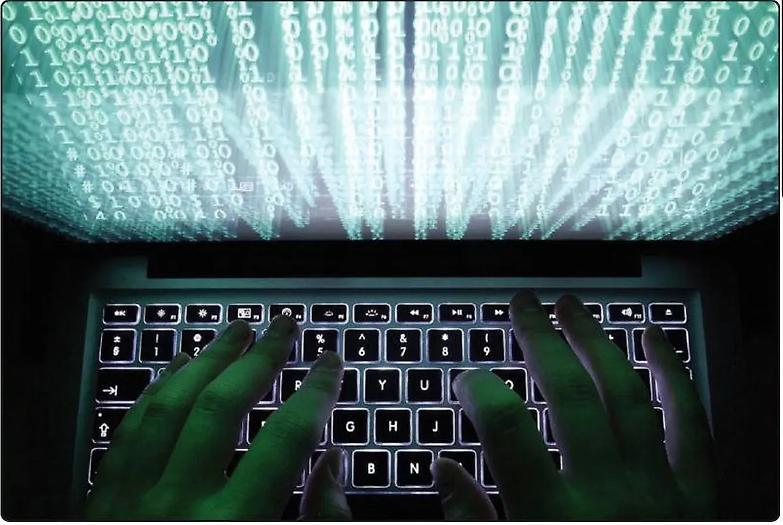 I fratelli Occhionero al Gip: &laquo;Mai rubato dati&raquo;