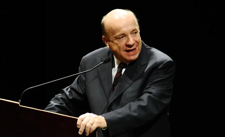 Il generoso Zagrebelsky e i cinici grillini