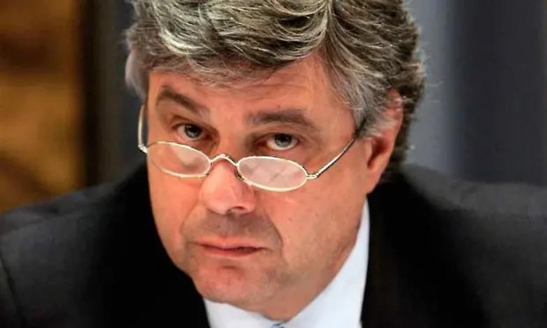 Le Camere Penali: "Davigo frequenti di pi&ugrave; i palazzi di giustizia e meno il Palazzo"