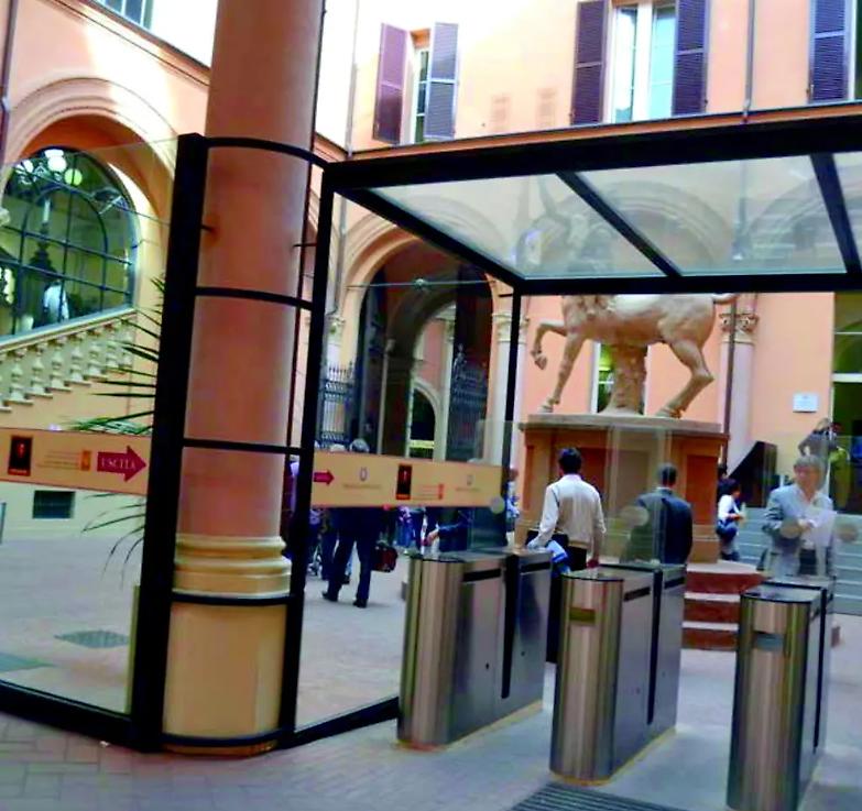 Giustizia impazzita, prima la sentenza poi l'udienza...