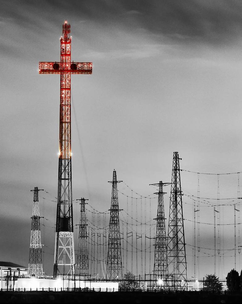 "The invisible word" le onde infernali di Radio Vaticana