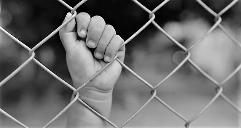 La bambina ha un anno, &egrave; malata ma per i giudici deve restare in carcere