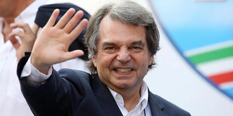 Brunetta: "Nessuna intesa, Renzi si trovi un lavoro"